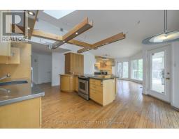 5 - 10 MACKELLAR AVENUE - 12