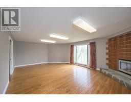 5 - 10 MACKELLAR AVENUE - 21