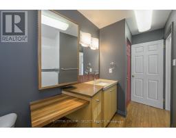 5 - 10 MACKELLAR AVENUE - 31