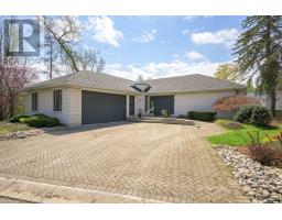 5 - 10 MACKELLAR AVENUE - 8