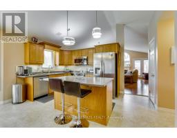 12 - 20 WINDEMERE PLACE - 10