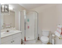 12 - 20 WINDEMERE PLACE - 15