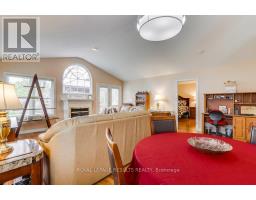12 - 20 WINDEMERE PLACE - 21