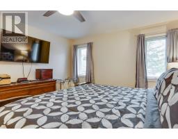 12 - 20 WINDEMERE PLACE - 27
