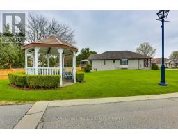 12 - 20 WINDEMERE PLACE - 45