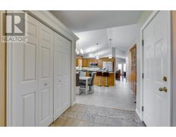 12 - 20 WINDEMERE PLACE - 5