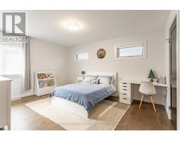 2450 BRAYFORD CRESCENT - 23