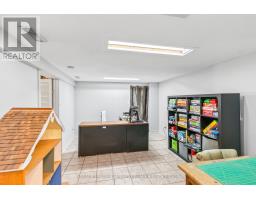 19 CURTIS AVENUE - 28