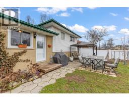 19 CURTIS AVENUE - 31