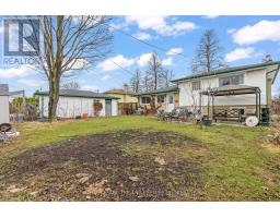 19 CURTIS AVENUE - 32