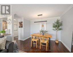 903 - 1600 ADELAIDE STREET N - 18