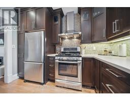 165 TECUMSEH AVENUE E - 17