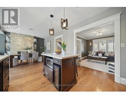 165 TECUMSEH AVENUE E - 19