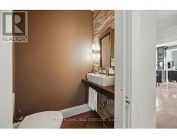 165 TECUMSEH AVENUE E - 27