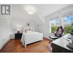 165 TECUMSEH AVENUE E - 32