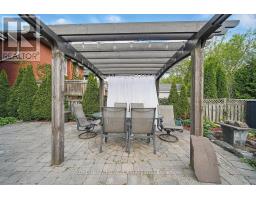 165 TECUMSEH AVENUE E - 40