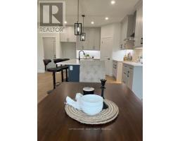 148 FOXBOROUGH PLACE - 13