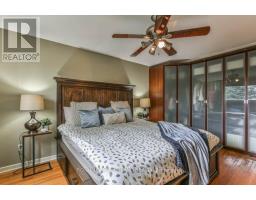 41 FOX MILL COURT - 22