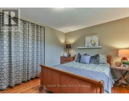 41 FOX MILL COURT - 27