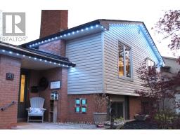 41 FOX MILL COURT - 38