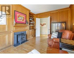 1123 THE PARKWAY - 14
