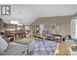 26 - 124 NORTH CENTRE ROAD - 22