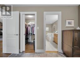 26 - 124 NORTH CENTRE ROAD - 25