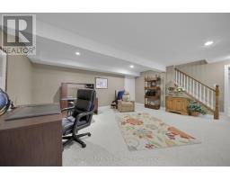 26 - 124 NORTH CENTRE ROAD - 35