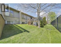 26 - 124 NORTH CENTRE ROAD - 43