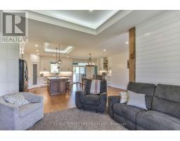14 ST LADISLAUS STREET - 13