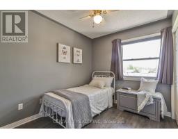 50000 DINGLE STREET - 19