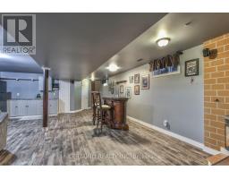 50000 DINGLE STREET - 30