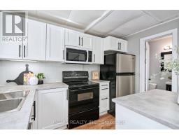 627 ST JAMES STREET - 11