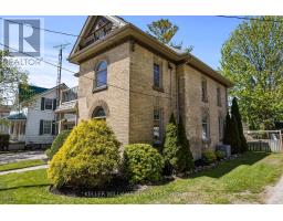 181 PARKHILL MAIN STREET - 3