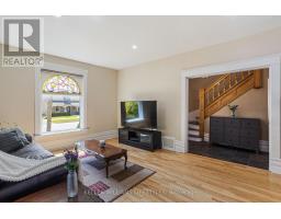181 PARKHILL MAIN STREET - 8