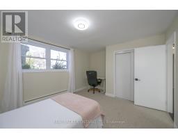 61 MCLEOD CRESCENT - 28