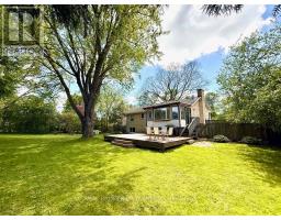 61 MCLEOD CRESCENT - 37