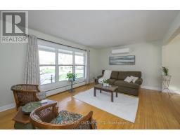 61 MCLEOD CRESCENT - 7
