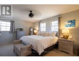 218 RIVERVIEW DRIVE - 28