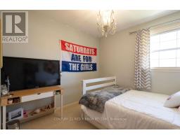 218 RIVERVIEW DRIVE - 33