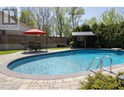 218 RIVERVIEW DRIVE - 5
