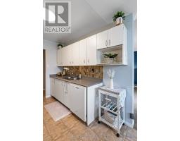 1007 - 95 BASELINE ROAD W - 22