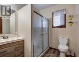 101 CLARENCE STREET - 40