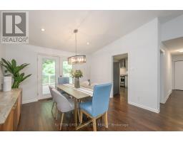 10 FARM MANOR COURT - 10