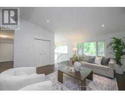 10 FARM MANOR COURT - 8