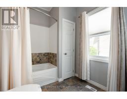 582 PALL MALL STREET - 15