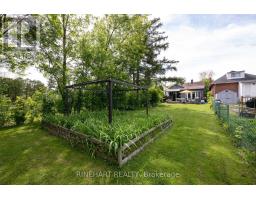 142 EMERY STREET E - 36
