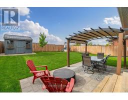 6 ELWOOD STREET - 32