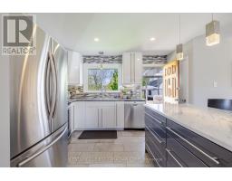 460 BEACHWOOD AVENUE - 17