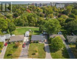 460 BEACHWOOD AVENUE - 32